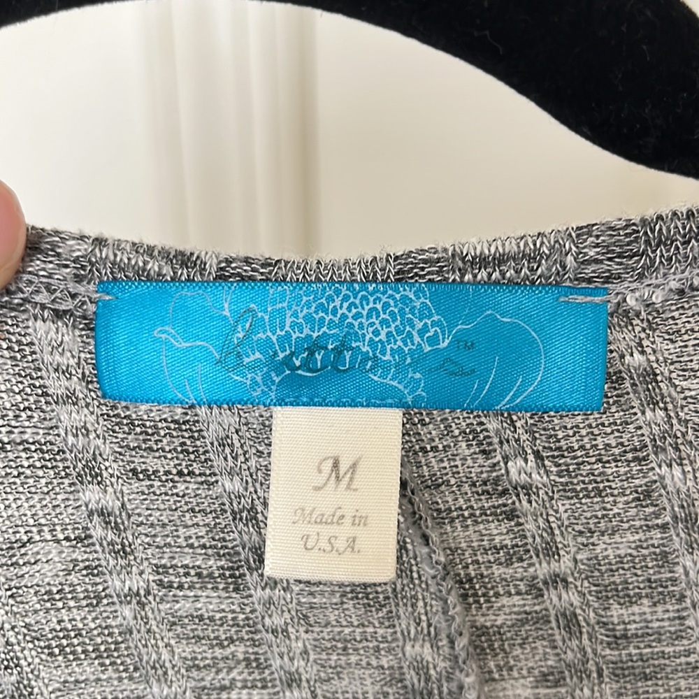 Gray long sleeve dress - Picture 2 of 2